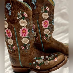 MACIE BEAN LITTLE GIRLS' HONEY BUNCH WESTERN BOOTS - SQUARE TOE- size 13